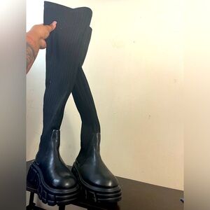 Women thigh/ Knee high boots | size 10